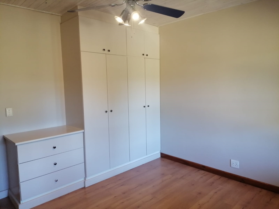 To Let 3 Bedroom Property for Rent in High Riding Country Estate Western Cape